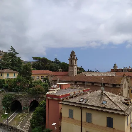 Castelletto Al Mare Διαμέρισμα *